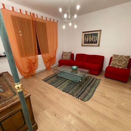 Garden Love Venice ميستر المظهر الخارجي الصورة